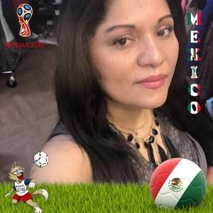 Meet your Posher, Julia